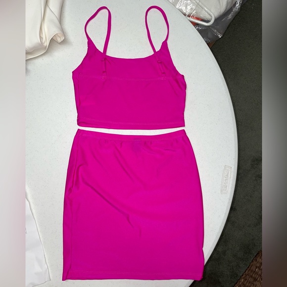 SHEIN Pink Fuscia Two Piece Skirt Set - Picture 5 of 5